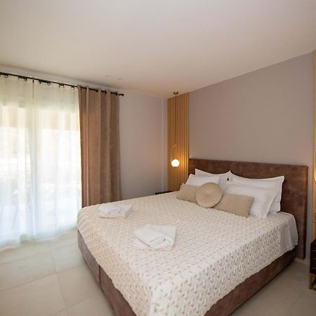 Serenity Studios Arillas  Luaran gambar