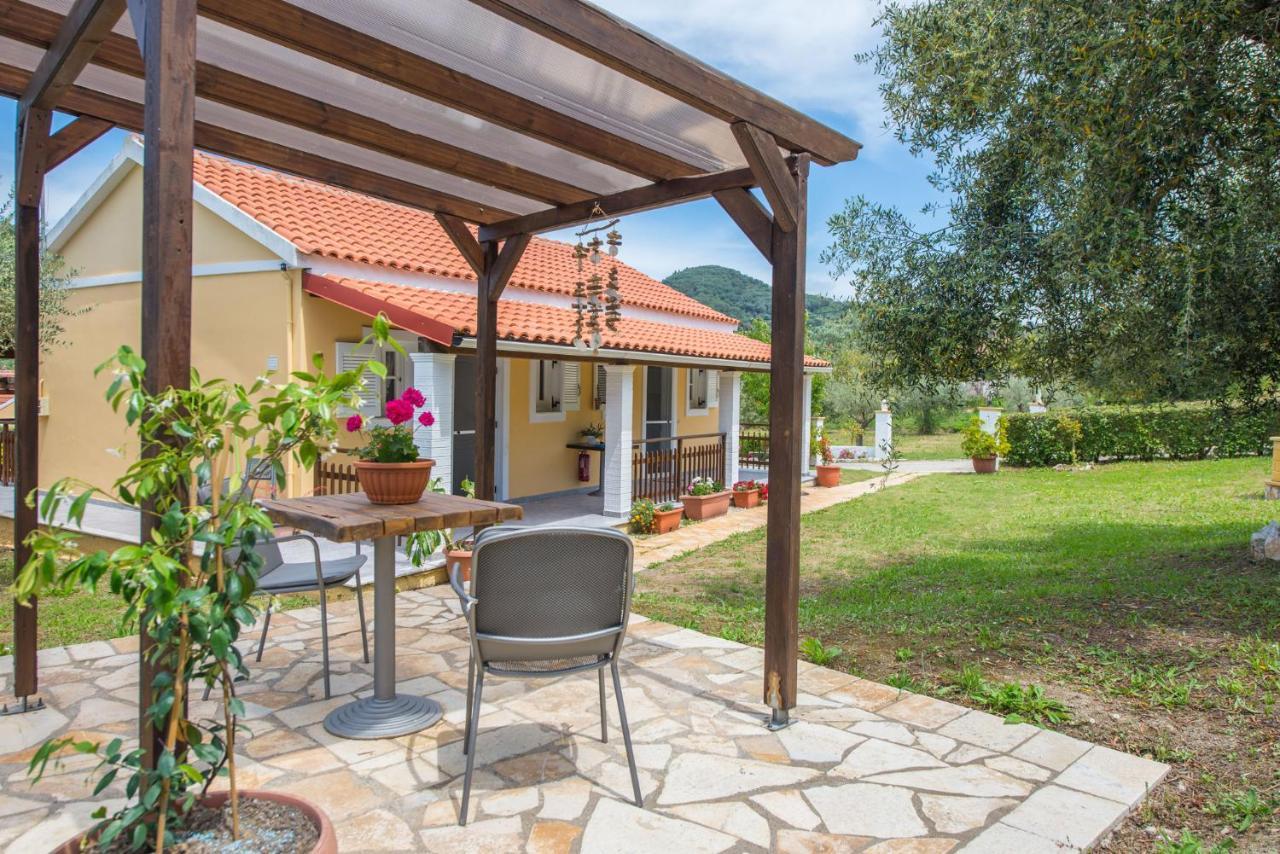 Serenity Studios Arillas  Luaran gambar