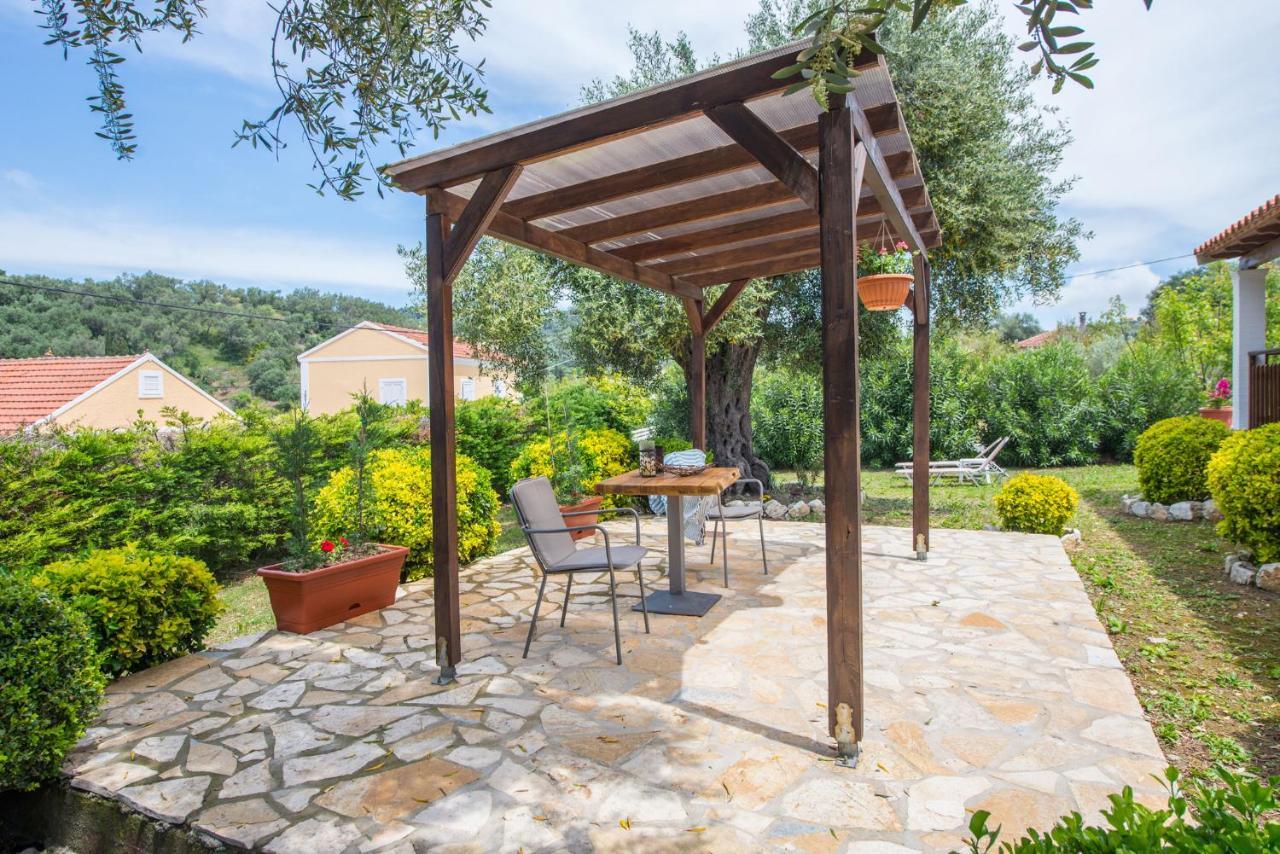 Serenity Studios Arillas  Luaran gambar