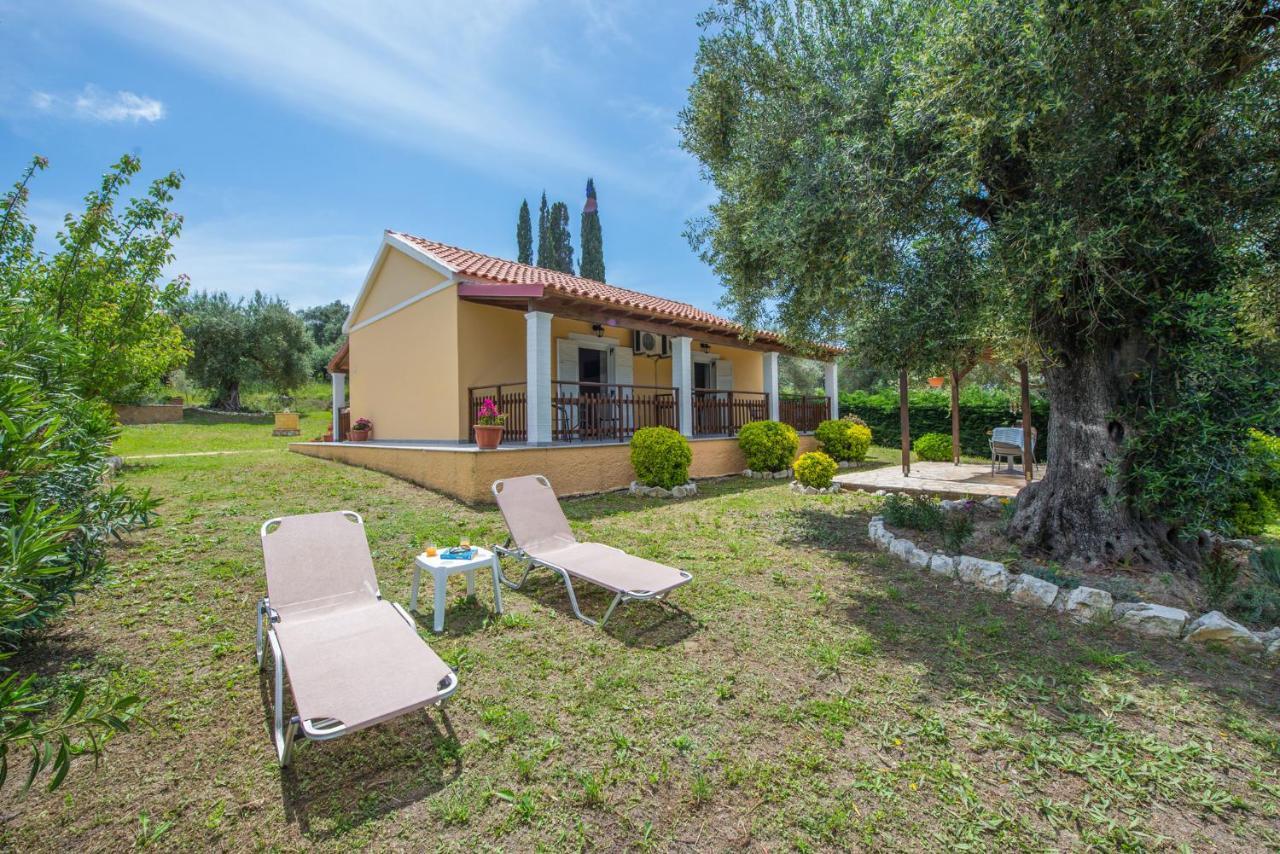 Serenity Studios Arillas  Luaran gambar