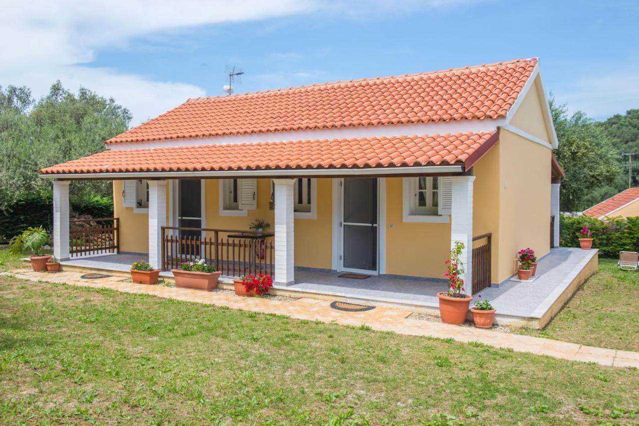 Serenity Studios Arillas  Luaran gambar