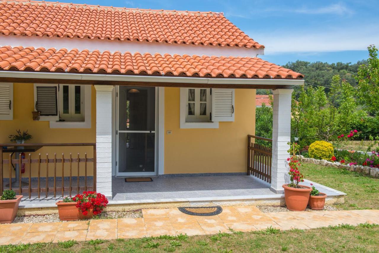Serenity Studios Arillas  Luaran gambar