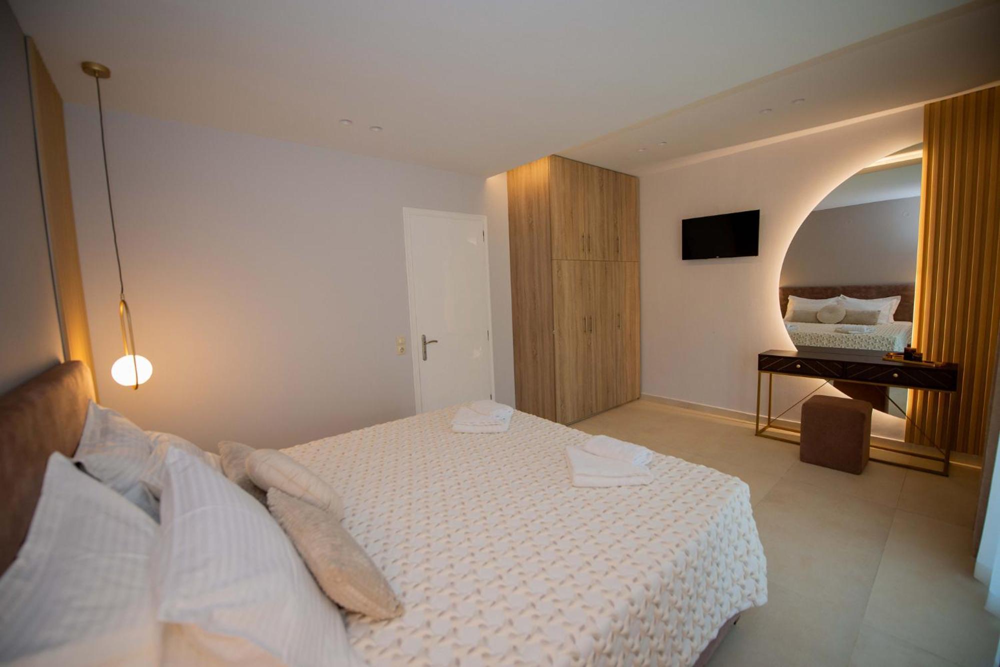 Serenity Studios Arillas  Luaran gambar